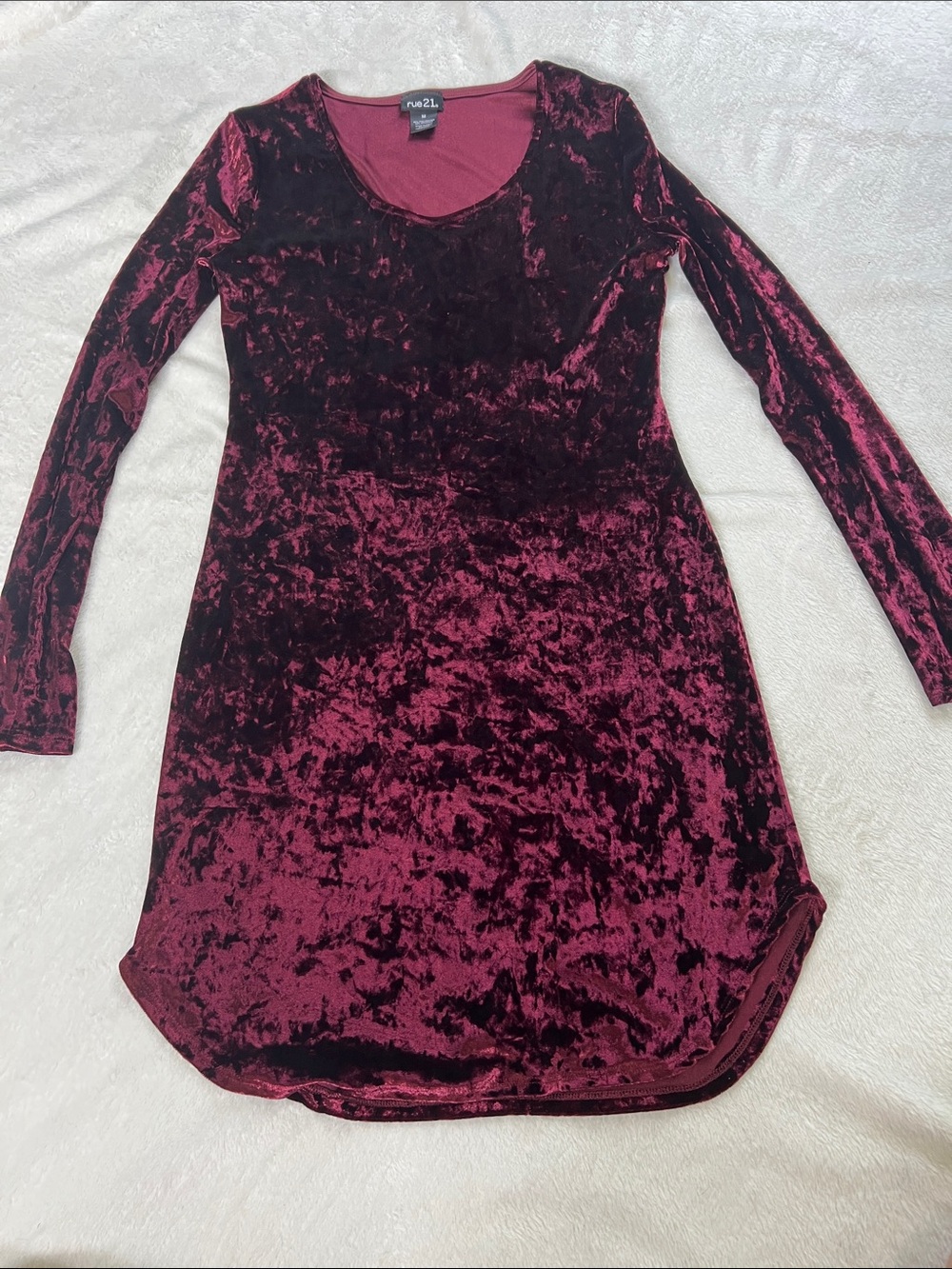 Women’s Burgundy Crushed Velvet Rue 21 Dress M